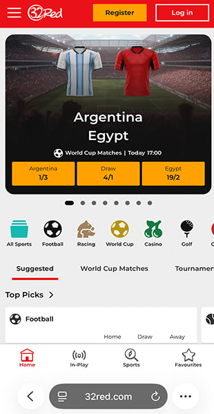 The 32Red homepage showing a featured World Cup match with odds