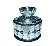 An award-style emblem showing the Davis Cup champions trophy