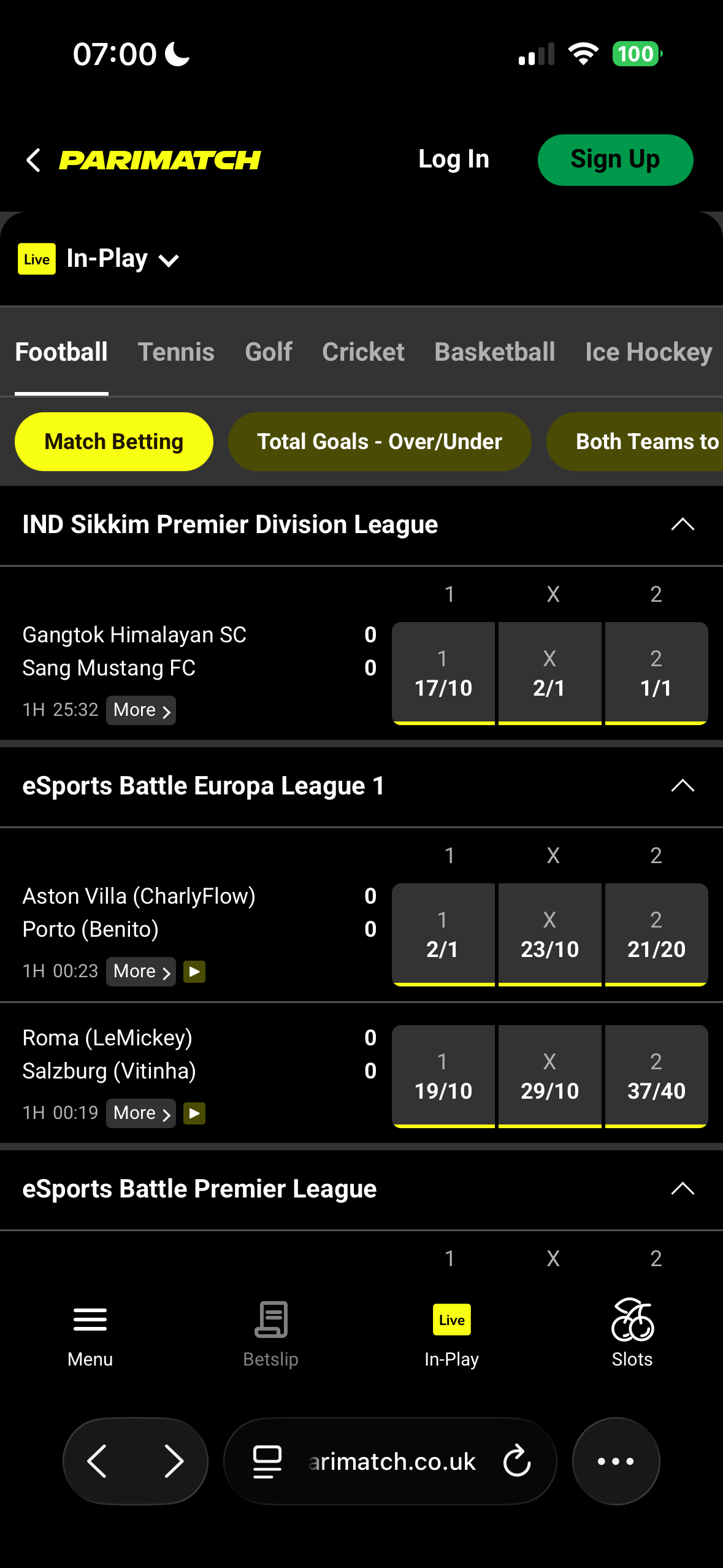 Parimatch mobile In-Play page on the Football tab showing live matches including Gangtok Himalayan SC vs Sang Mustang FC in the Sikkim Premier Division at 17/10, 2/1, 1/1, plus live eSports Battle fixtures with streaming icons