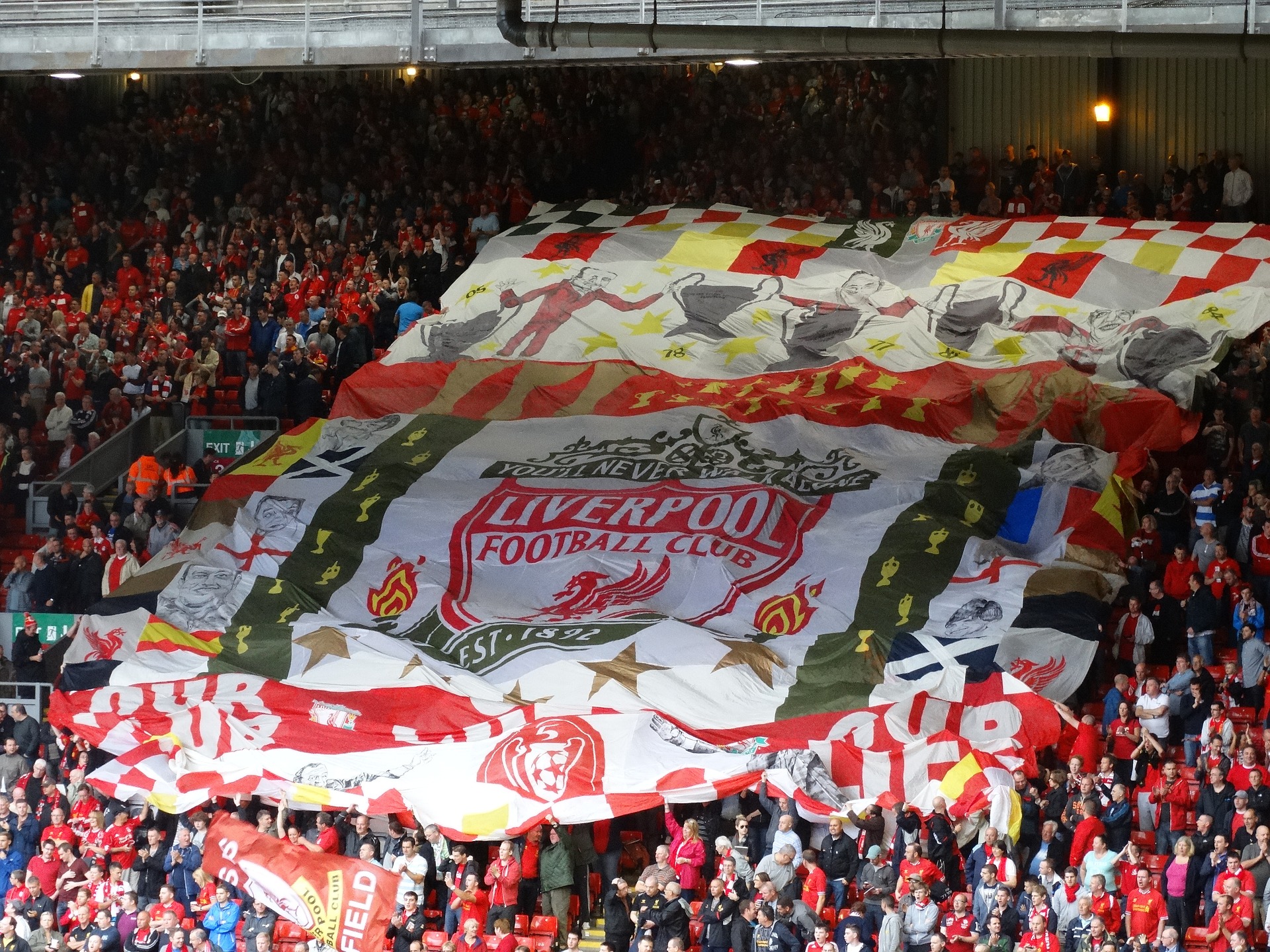 Gambar Anfield Liverpool